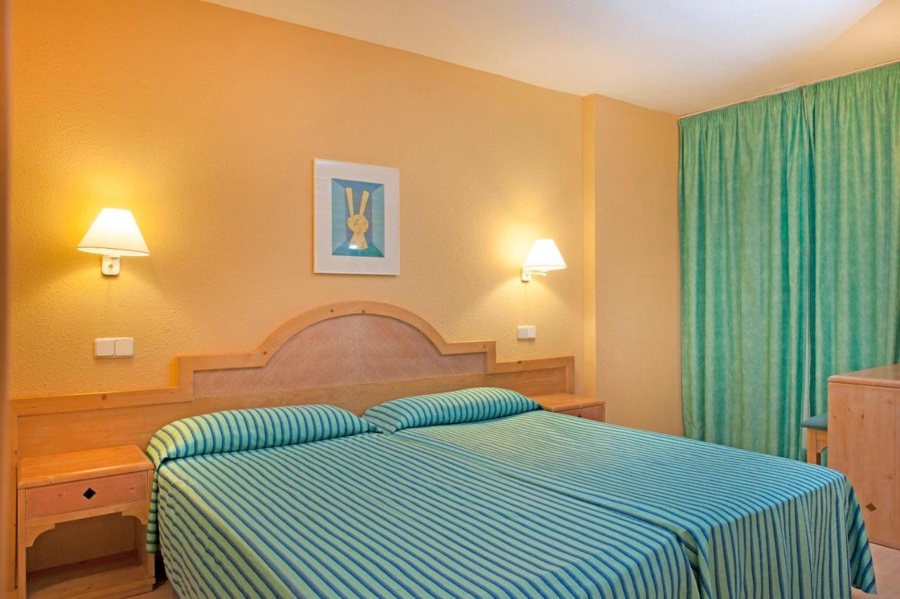 Iberostar Waves Ciudad Blanca Hotel Алкудия Екстериор снимка