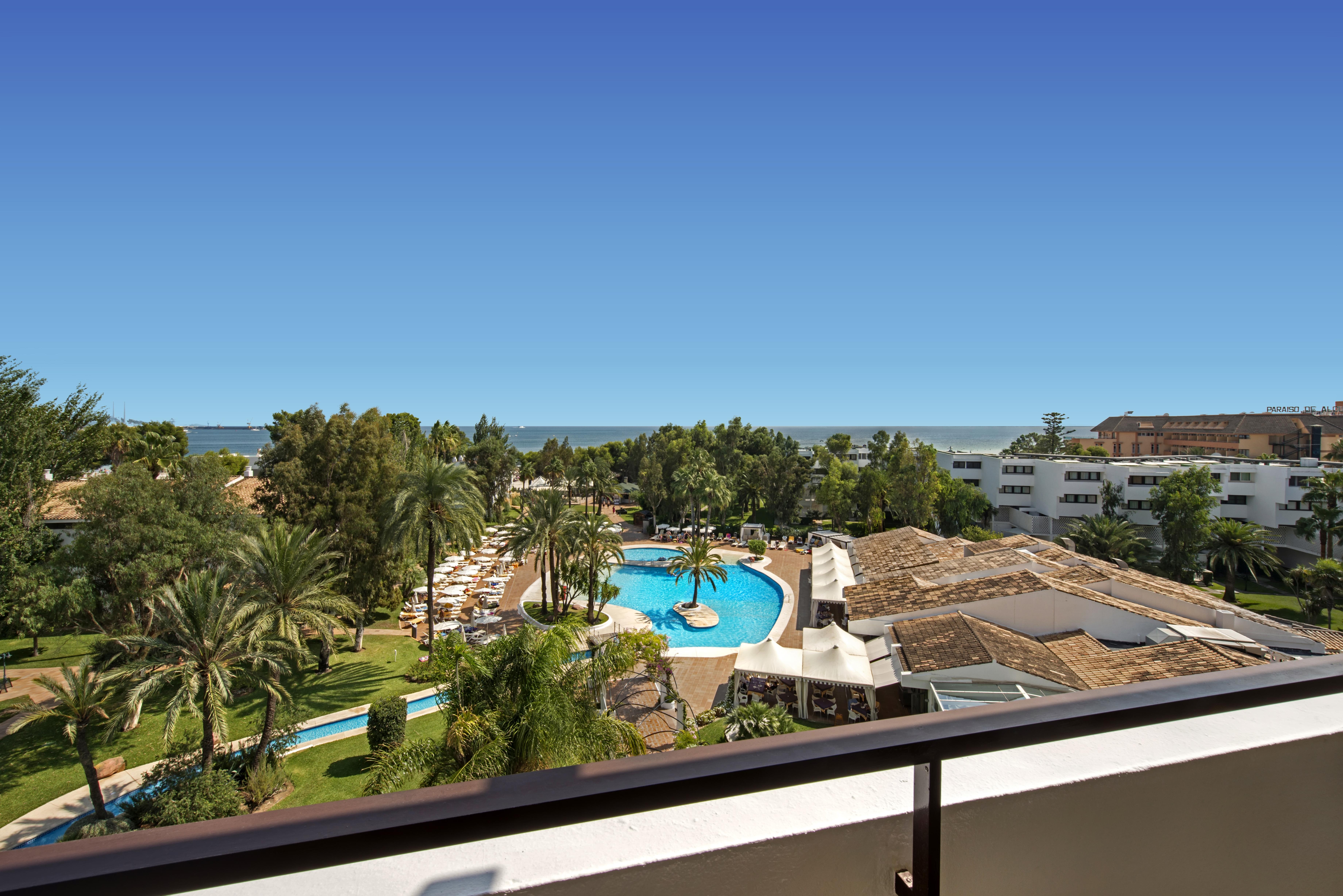 Iberostar Waves Ciudad Blanca Hotel Алкудия Екстериор снимка